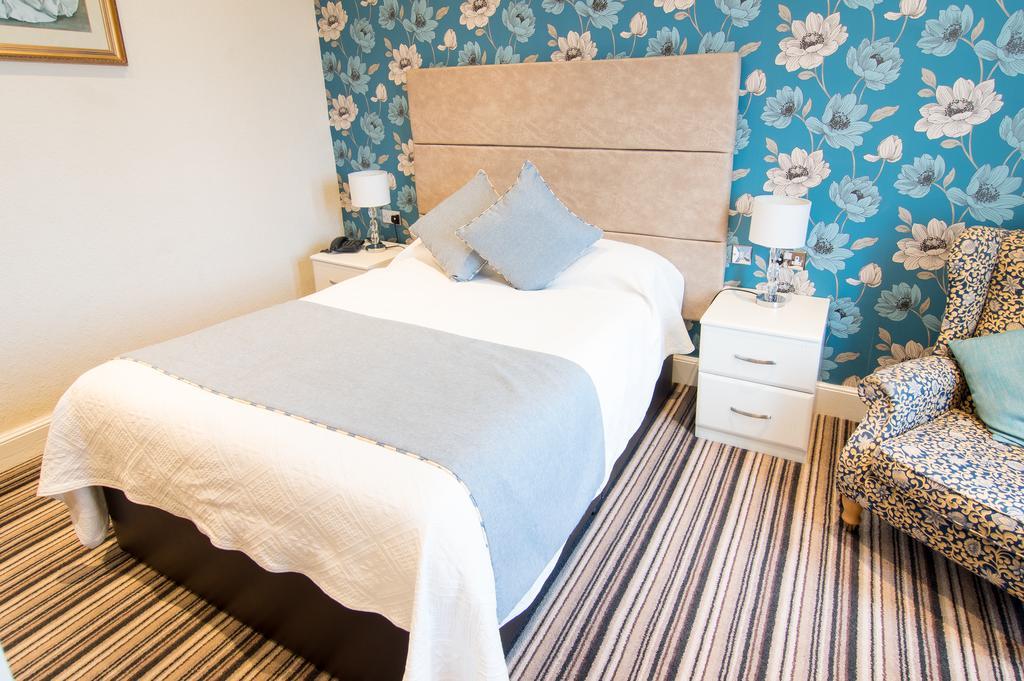 Hotel South 3*