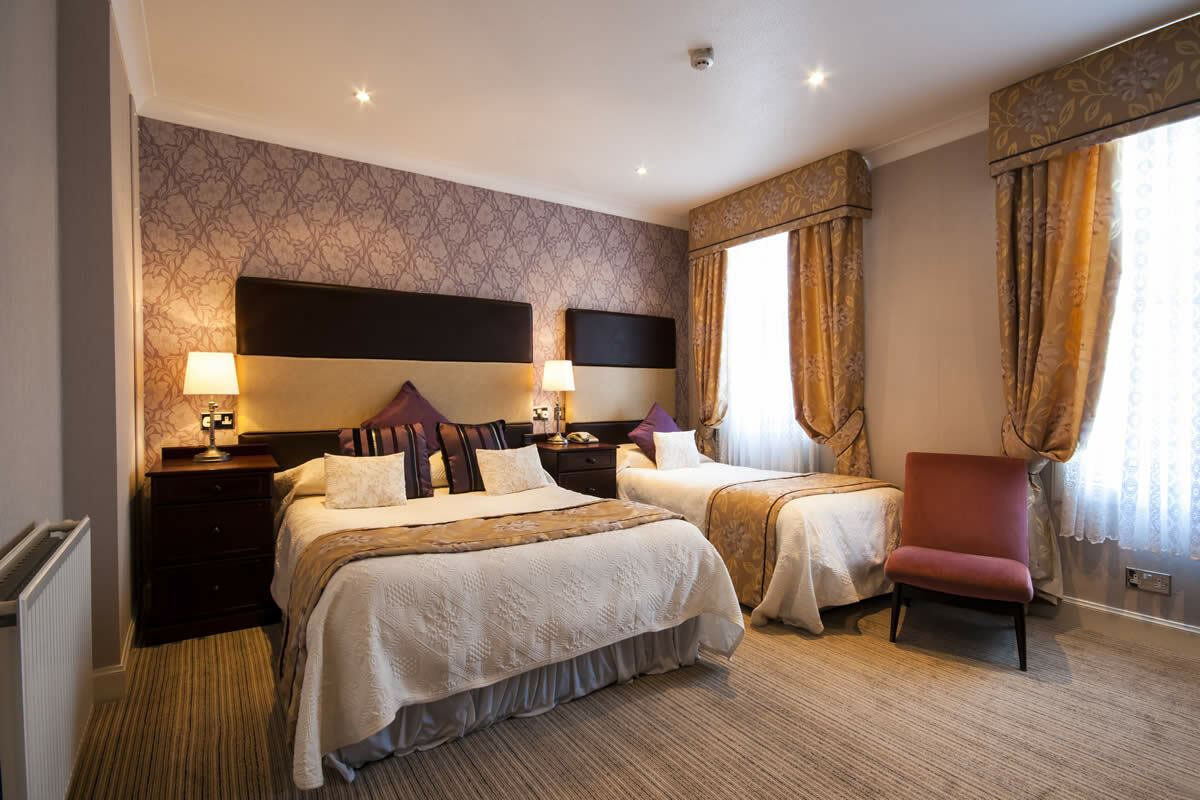 Hotel South